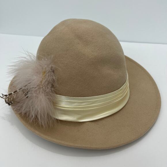 Doeskin Geo W Bollman & Co Felt Wool Hat Made in USA Vintage Beige Feather main image 5